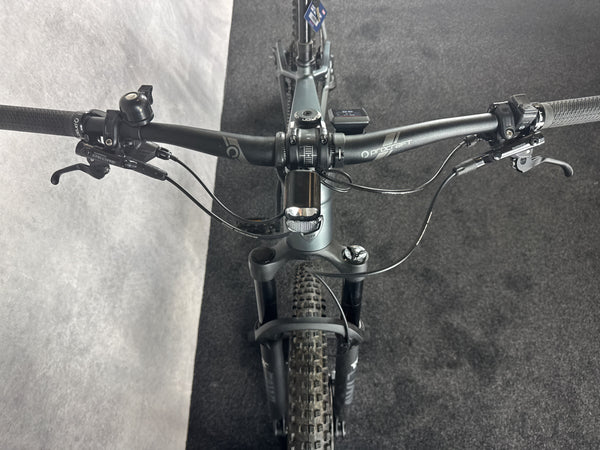 Centurion Backfire R2000