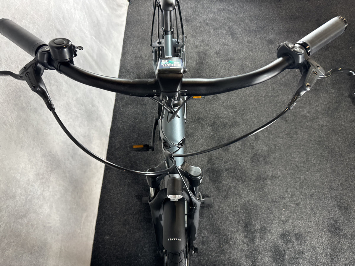 Bifoco — cockpit_von_vorne
