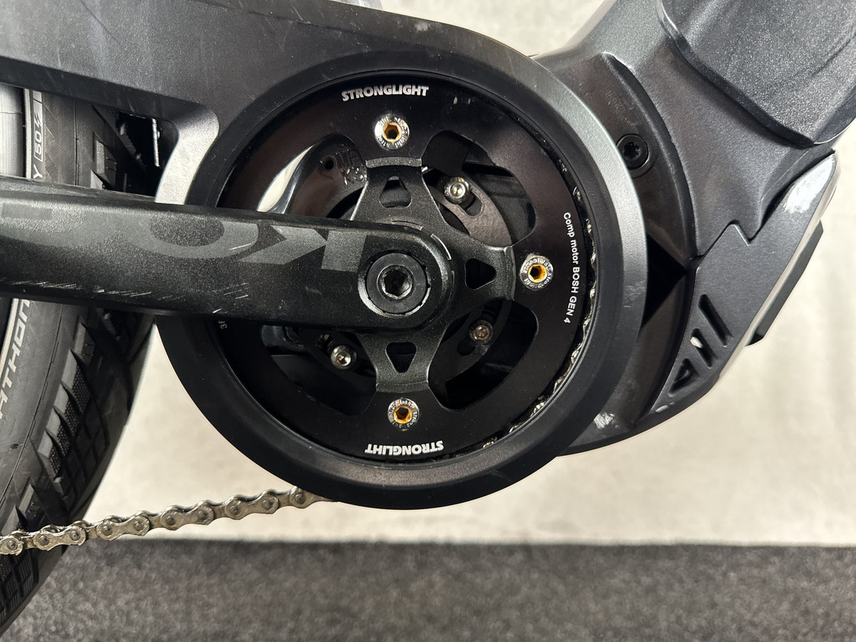 Bifoco — motor_rechts
