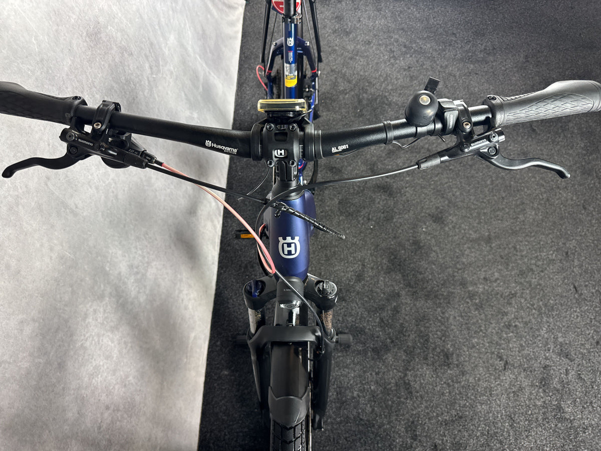 Bifoco — cockpit_von_vorne