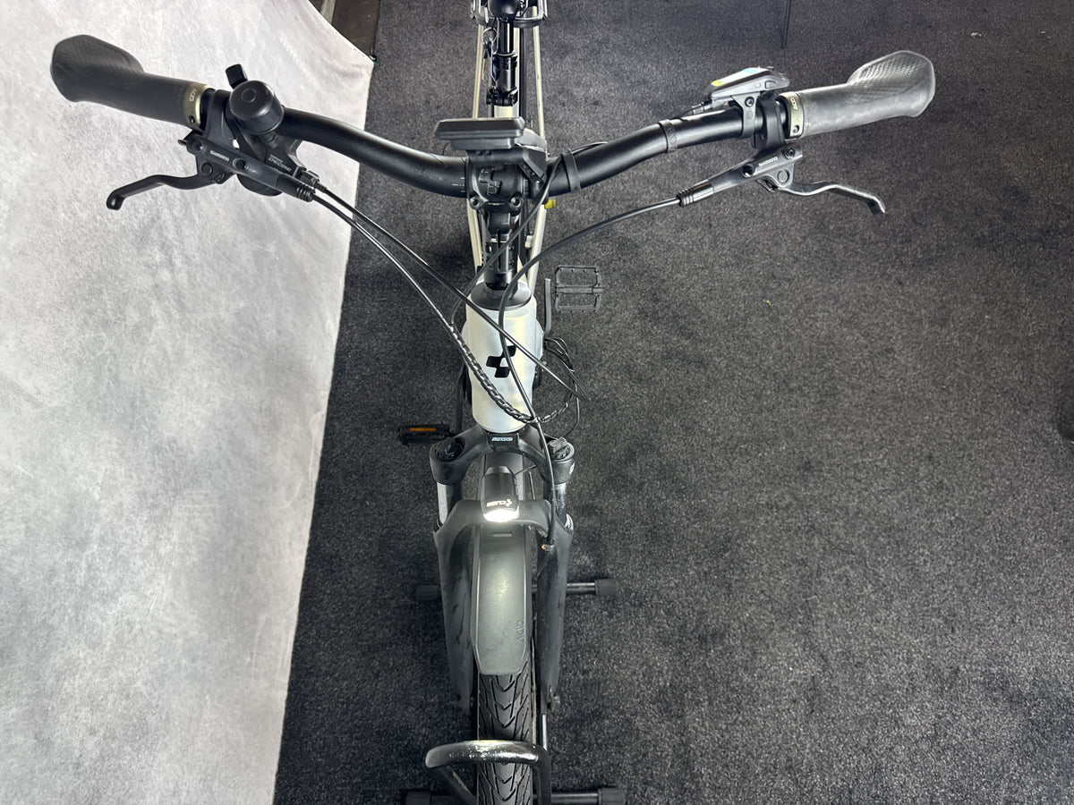 Bifoco — cockpit_von_vorne