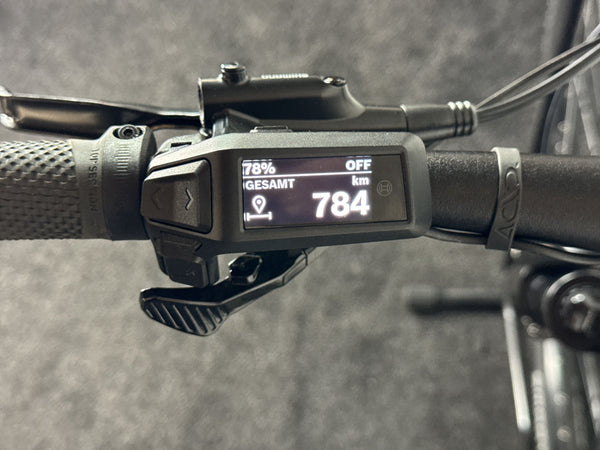Cube Reaction Hybrid Pro 800