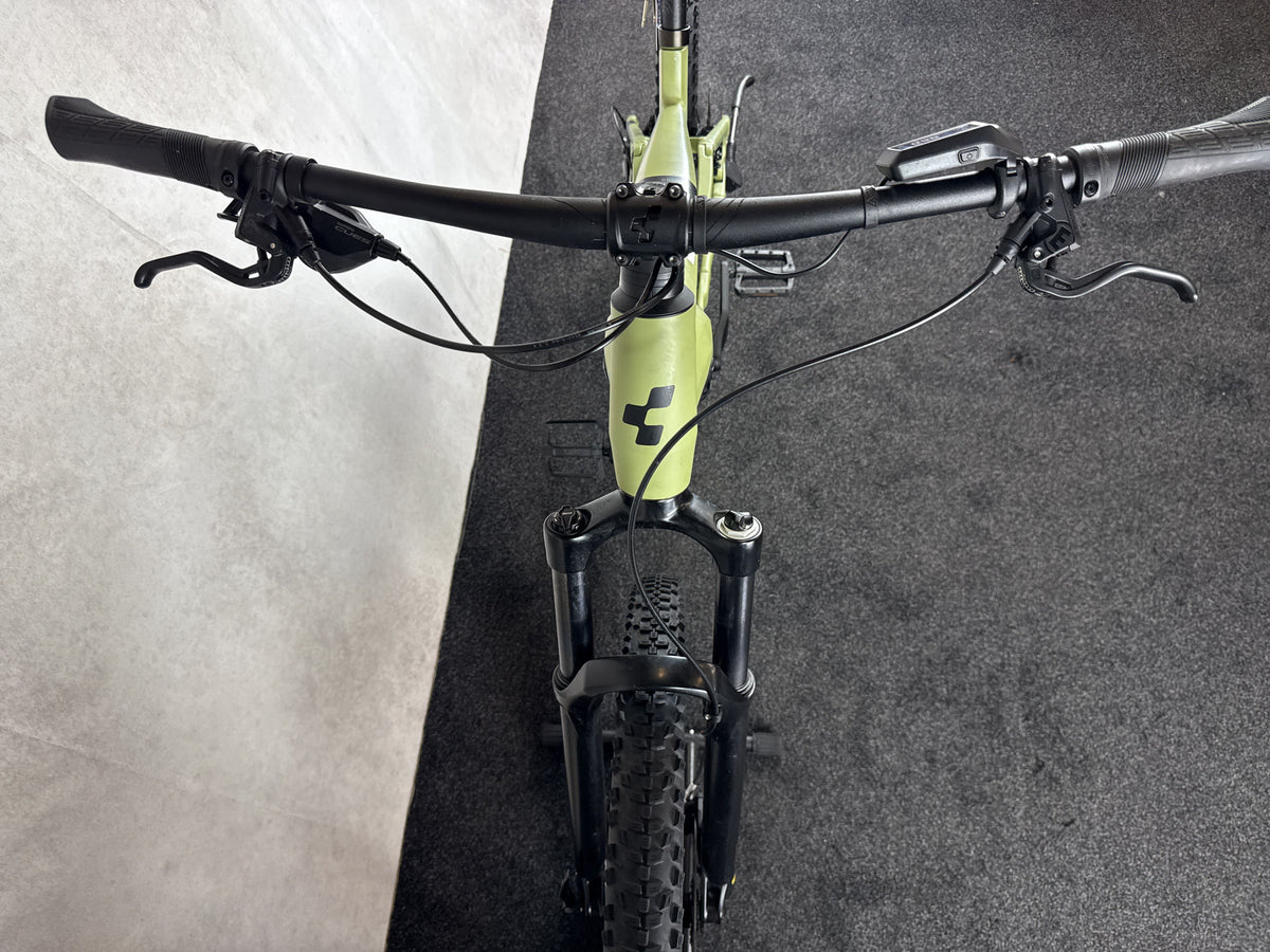 Bifoco — cockpit_von_vorne