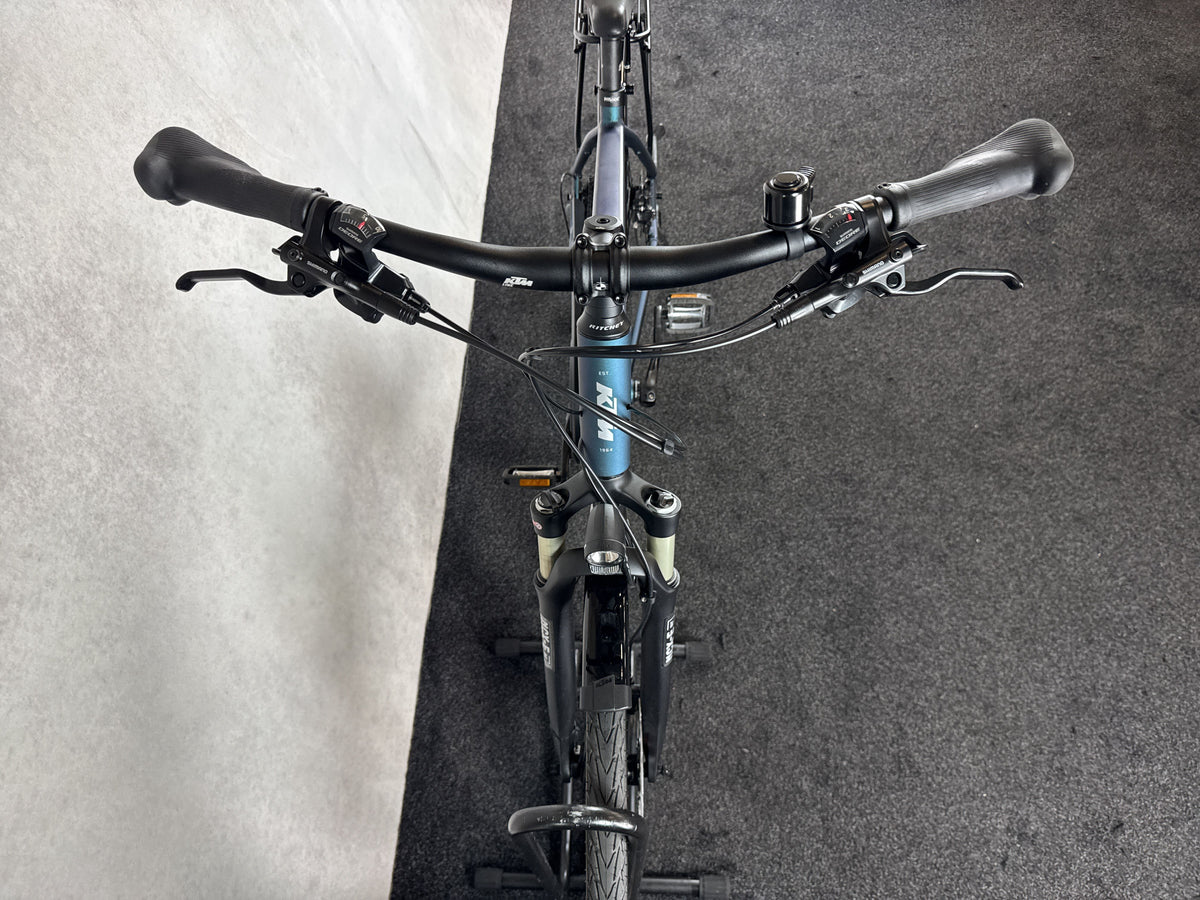 Bifoco — cockpit_von_vorne