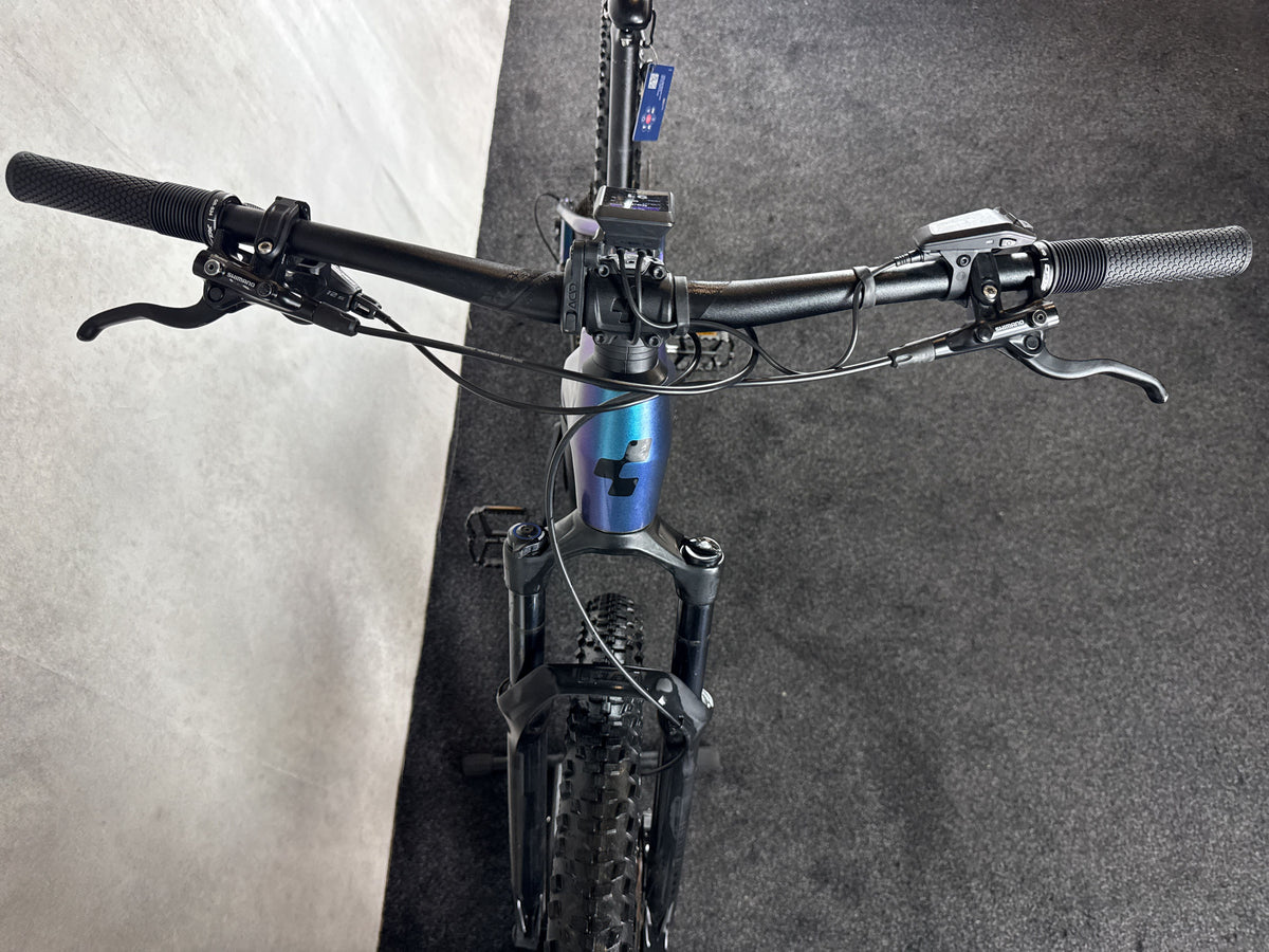 Bifoco — cockpit_von_vorne