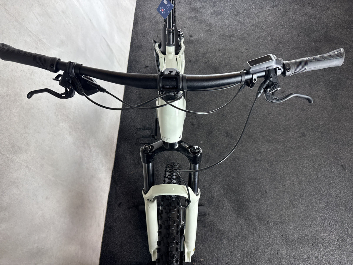 Bifoco — cockpit_von_vorne