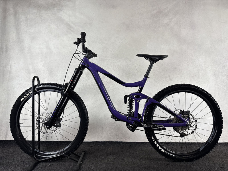 Giant Reign SX