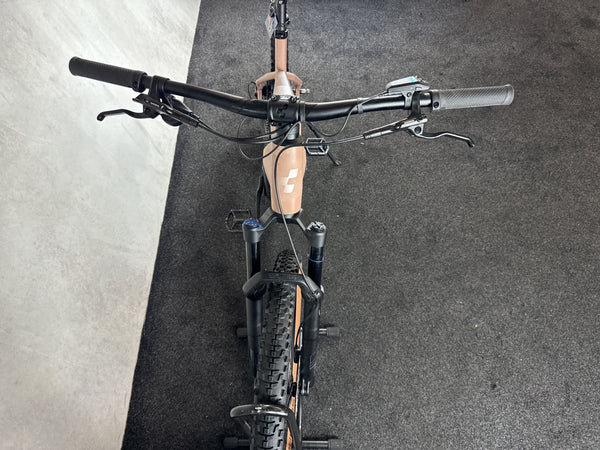 Cube Reaction Hybrid Pro 750