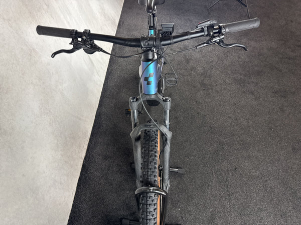 Cube Reaction Hybrid Race 750