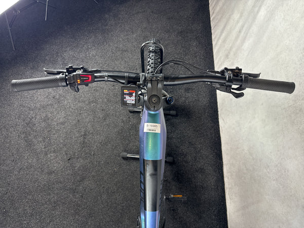 Cube Reaction Hybrid Race 750