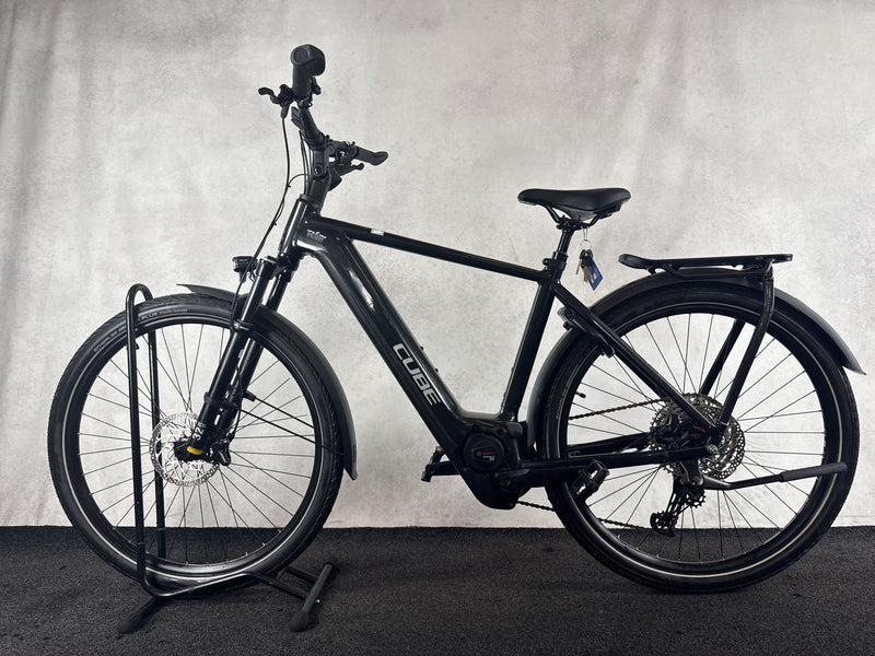 Cube Kathmandu Hybrid EXC 750