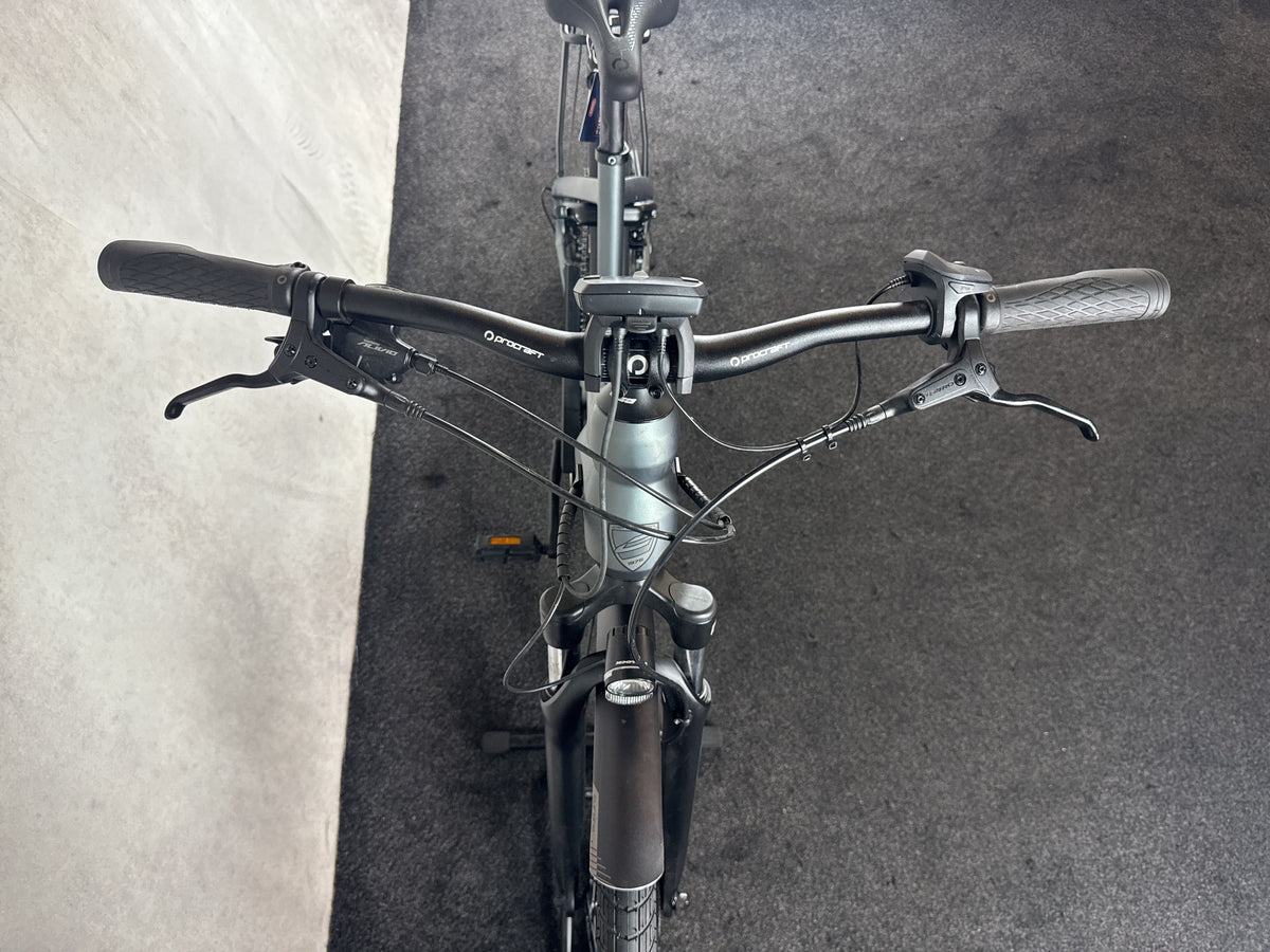 Bifoco — cockpit_von_vorne
