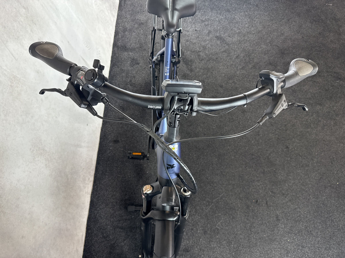 Bifoco — cockpit_von_vorne