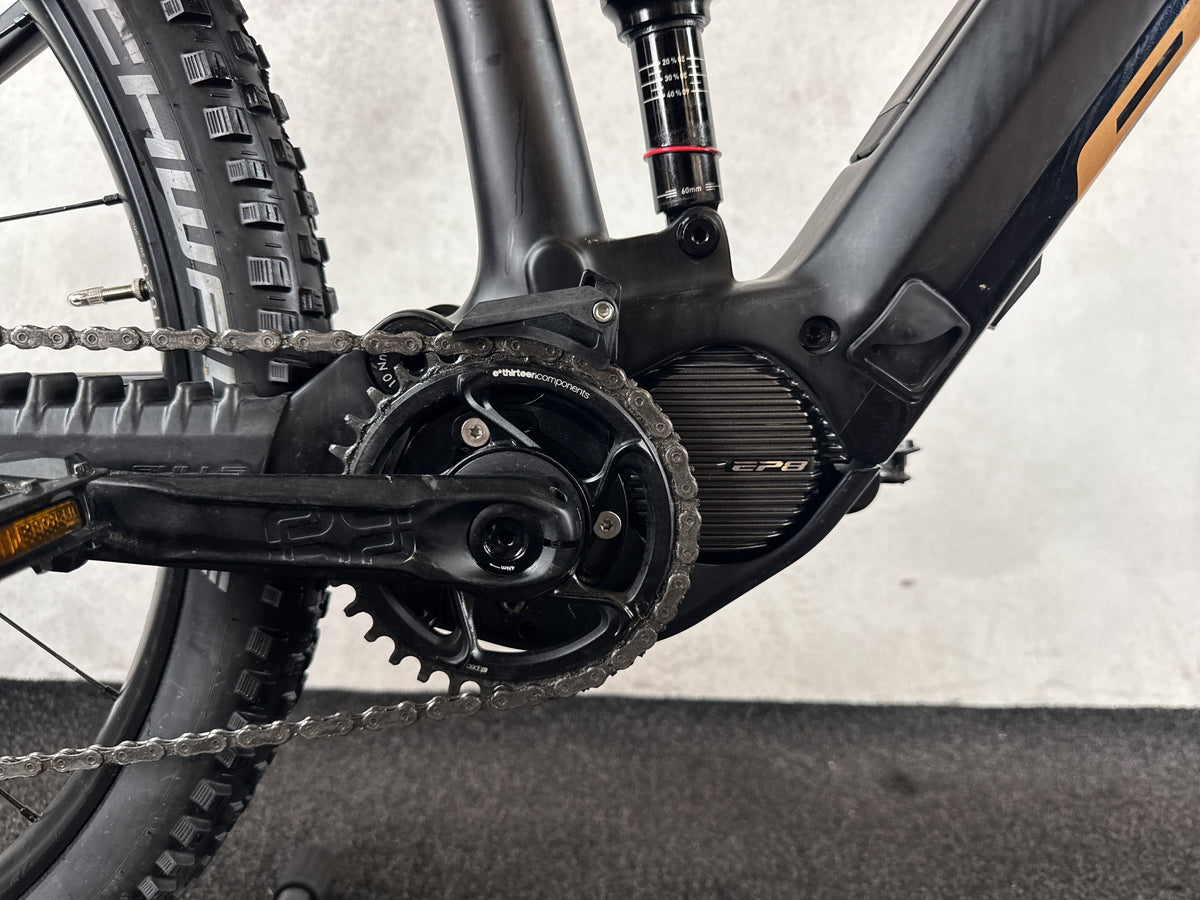 Bifoco — motor_rechts