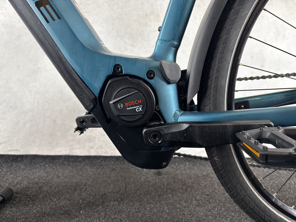 Cube Kathmandu Hybrid One 750