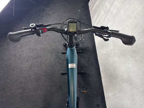 Cube Kathmandu Hybrid One 750