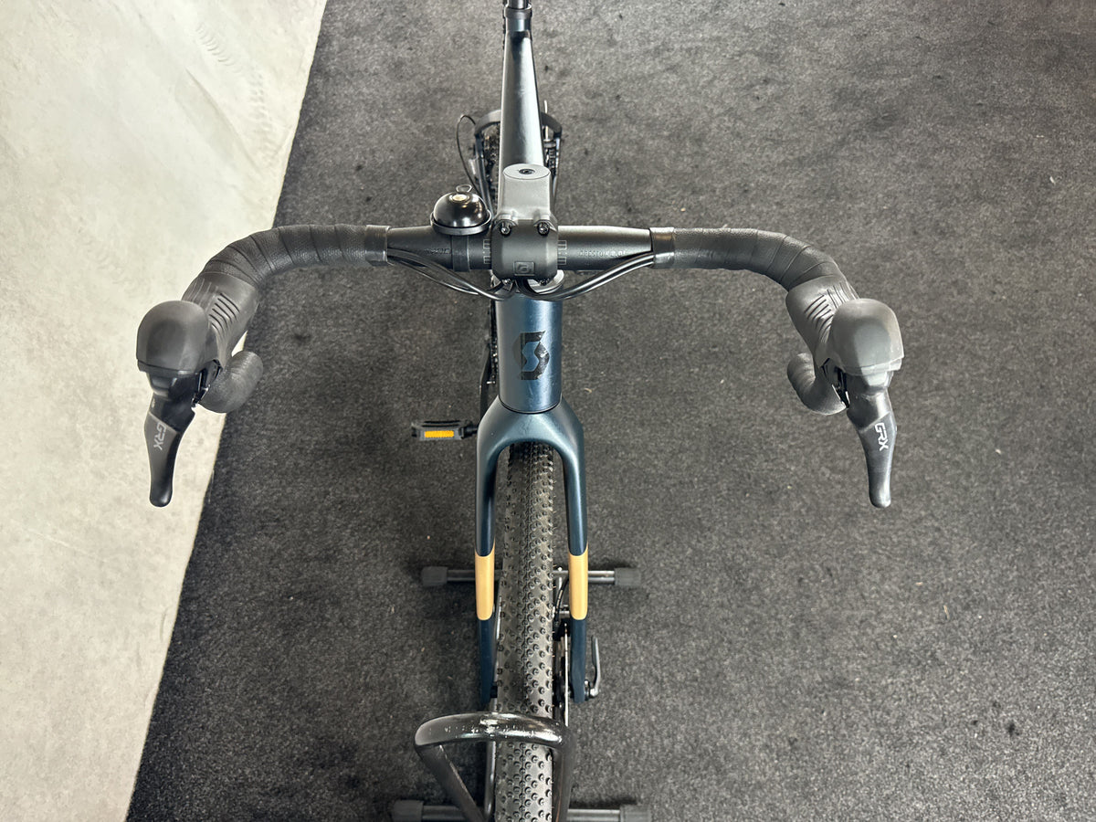 Bifoco — cockpit_von_vorne