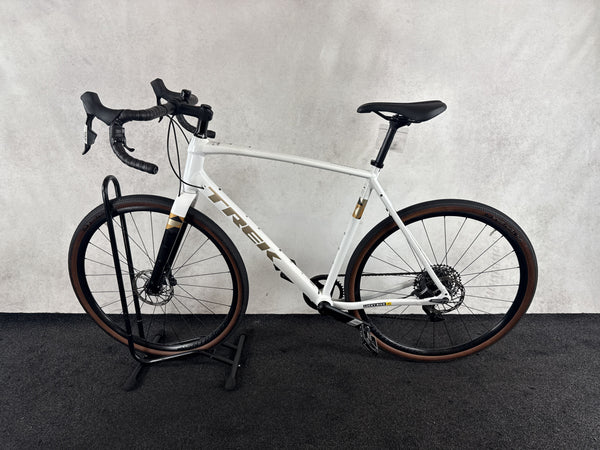 Trek Checkpoint ALR 5 AXS