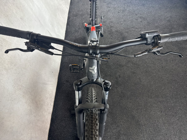 CARVER Strict E.400 LTD