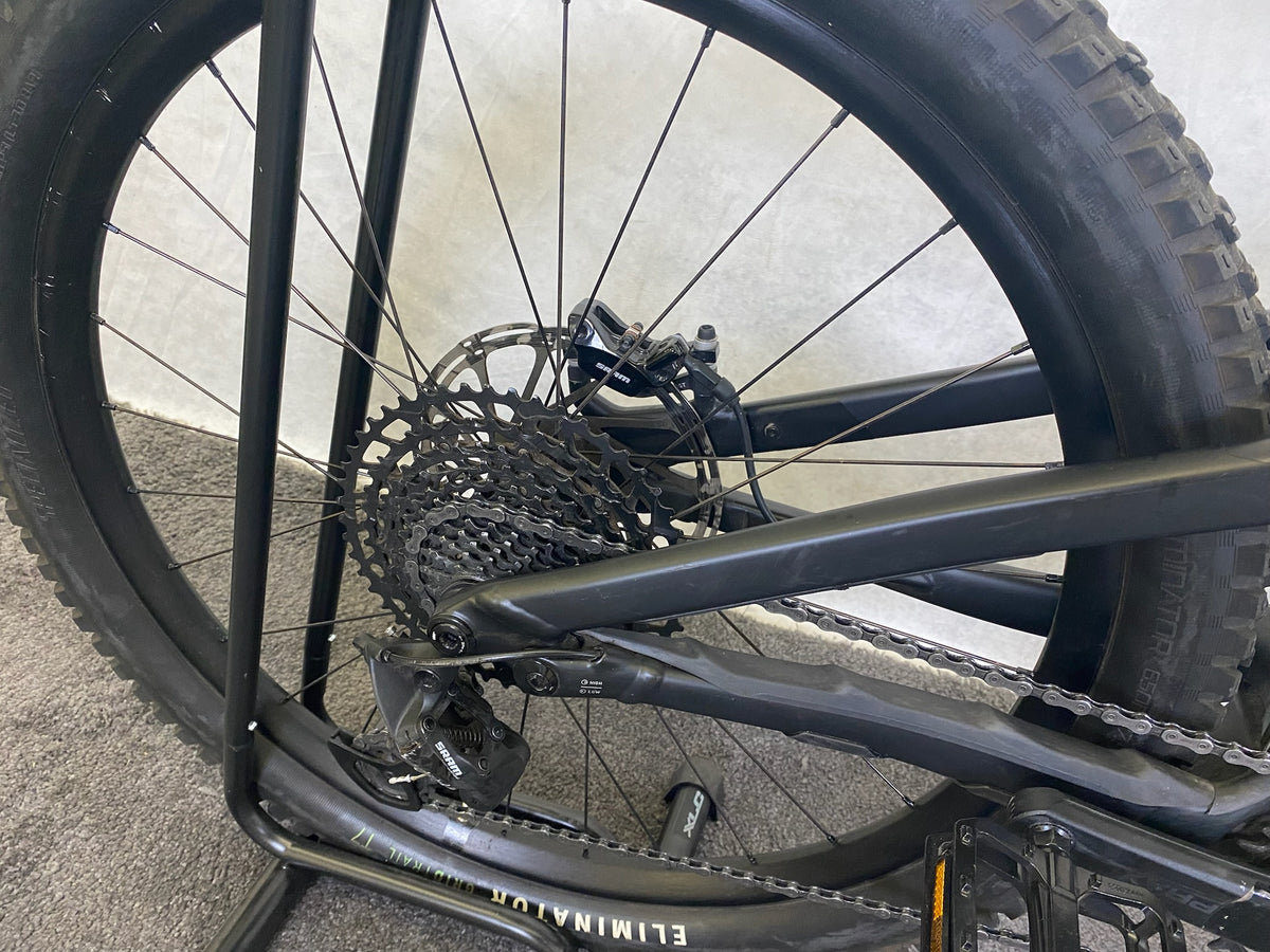 Specialized LEVO ALLOY NB