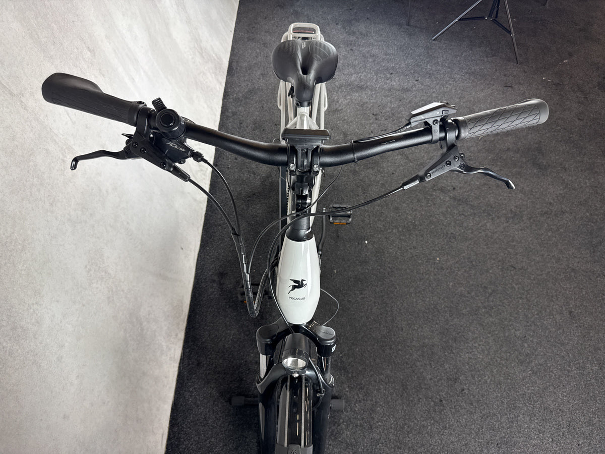 Bifoco — cockpit_von_vorne