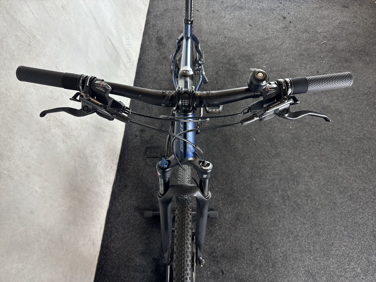 Bifoco — cockpit_von_vorne