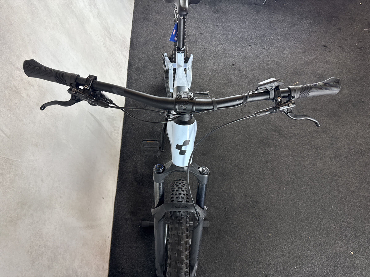 Bifoco — cockpit_von_vorne