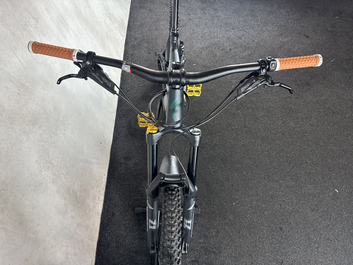 Bifoco — cockpit_von_vorne