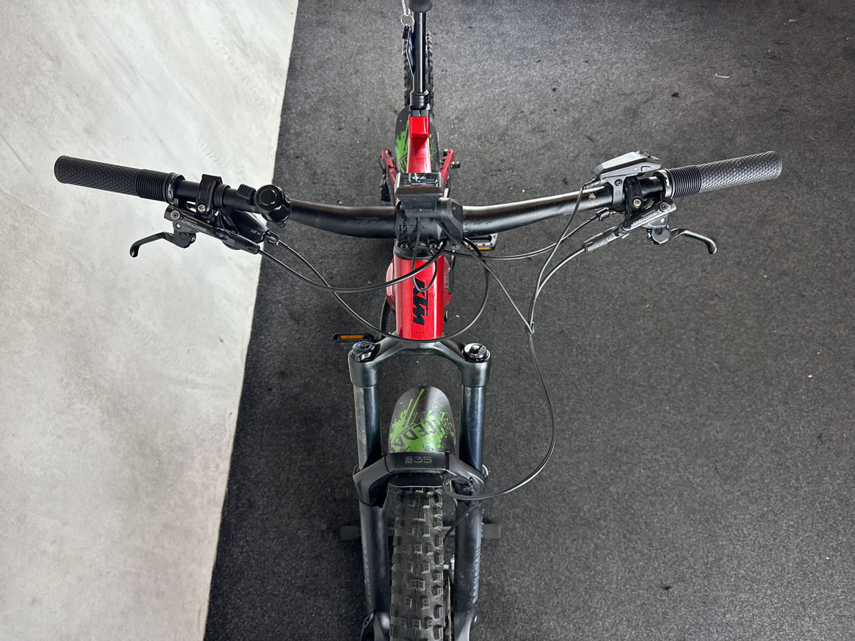 Bifoco — cockpit_von_vorne