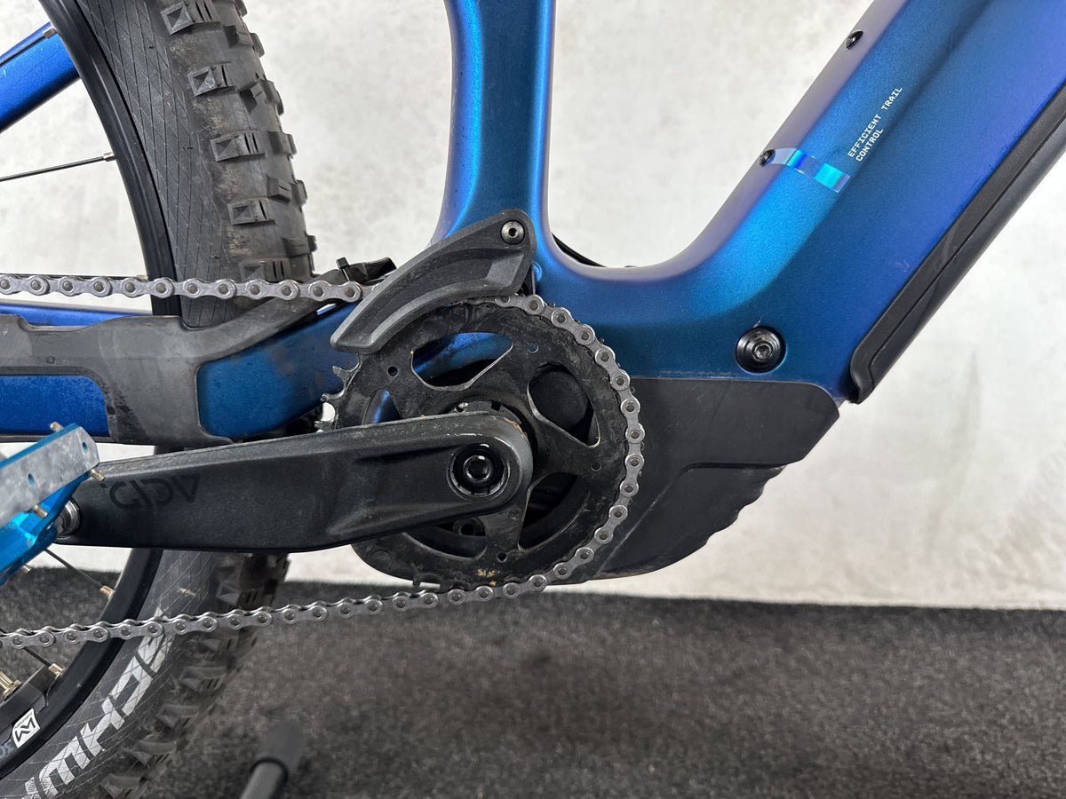 Bifoco — motor_rechts