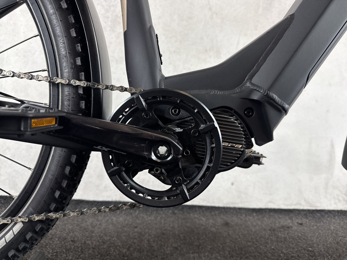 Bifoco — motor_rechts