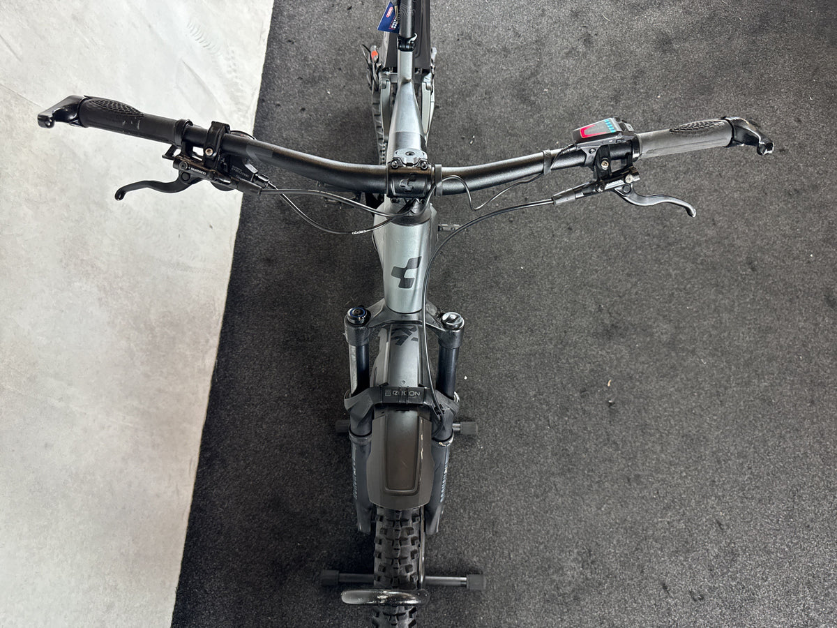 Bifoco — cockpit_von_vorne