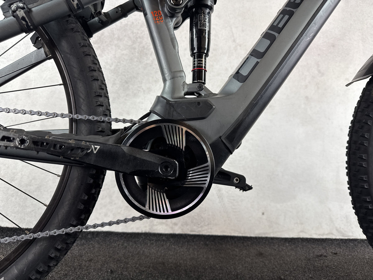 Bifoco — motor_rechts