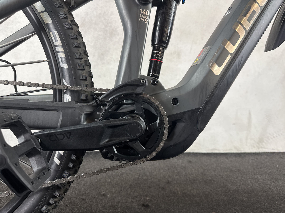 Bifoco — motor_rechts