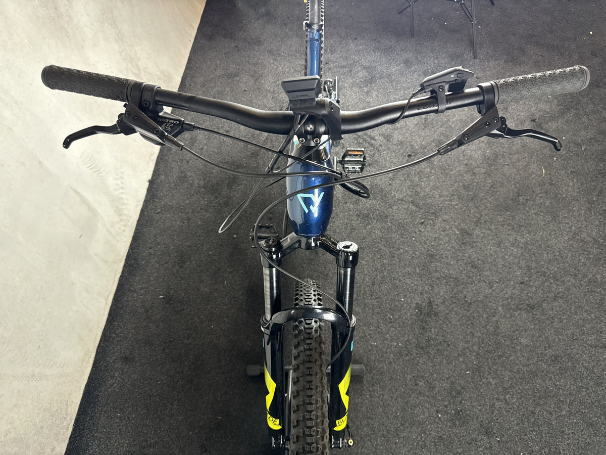 Bifoco — cockpit_von_vorne