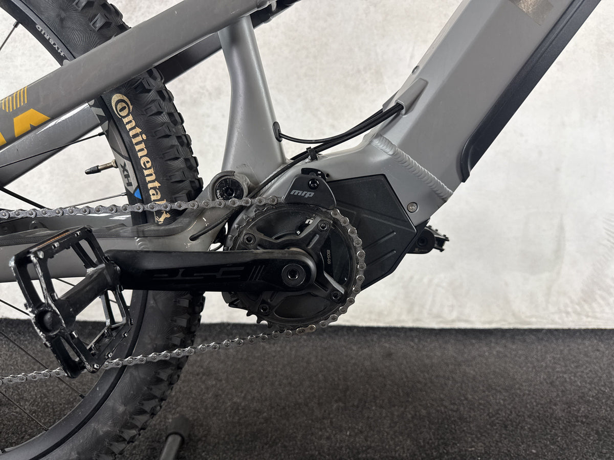 Bifoco — motor_rechts