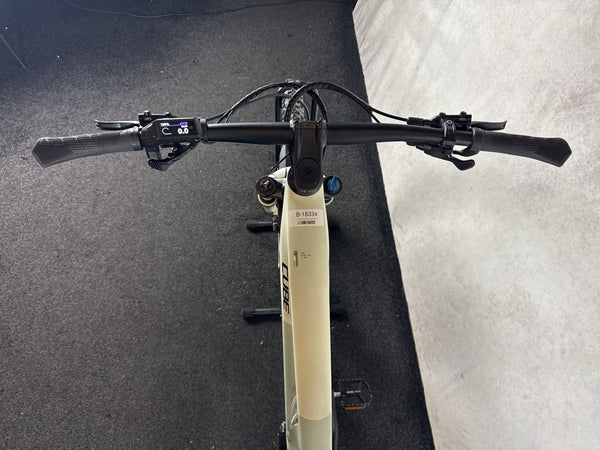CUBE Reaction Hybrid Pro 800