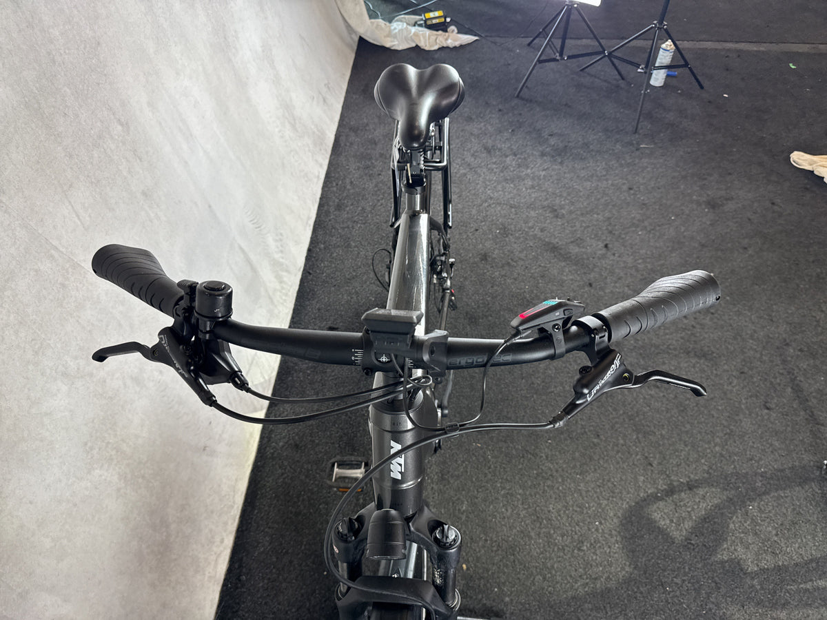 Bifoco — cockpit_von_vorne
