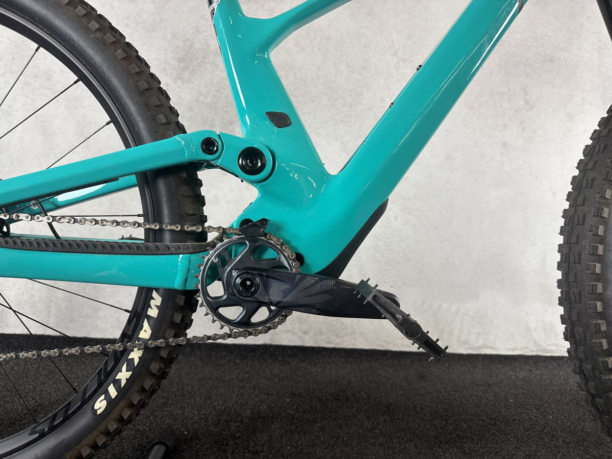 Bifoco — motor_rechts