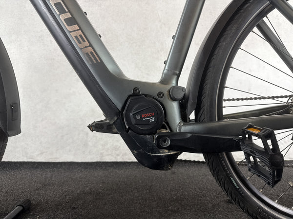 Cube Kathmandu Hybrid Pro 750