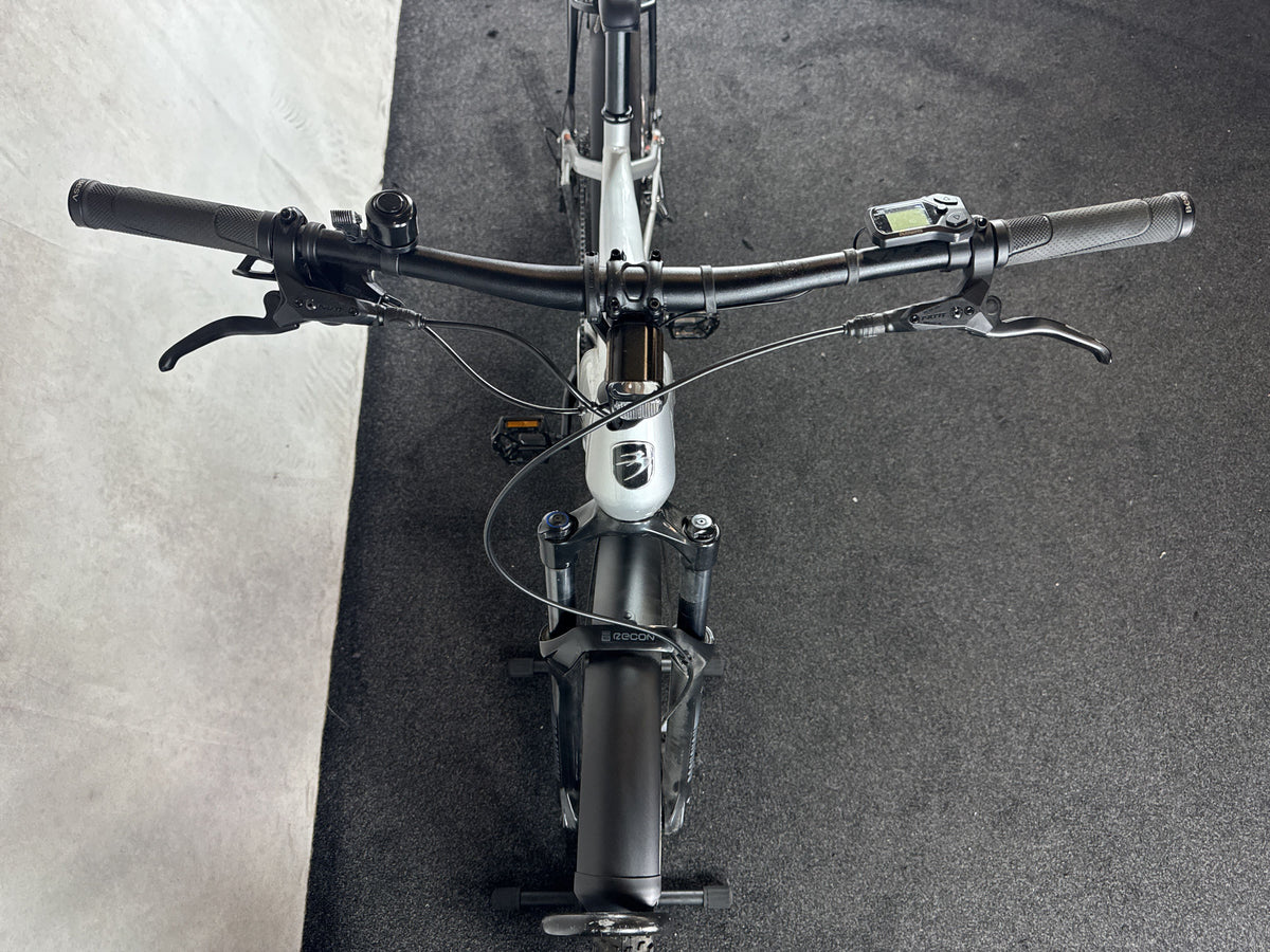 Bifoco — cockpit_von_vorne