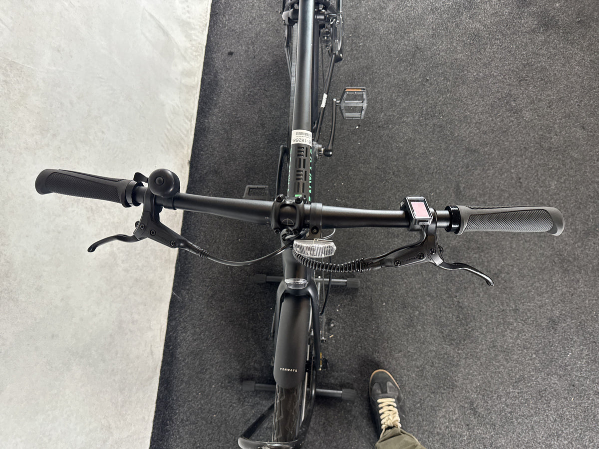 Bifoco — cockpit_von_vorne
