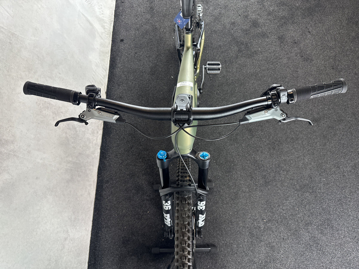 Bifoco — cockpit_von_vorne