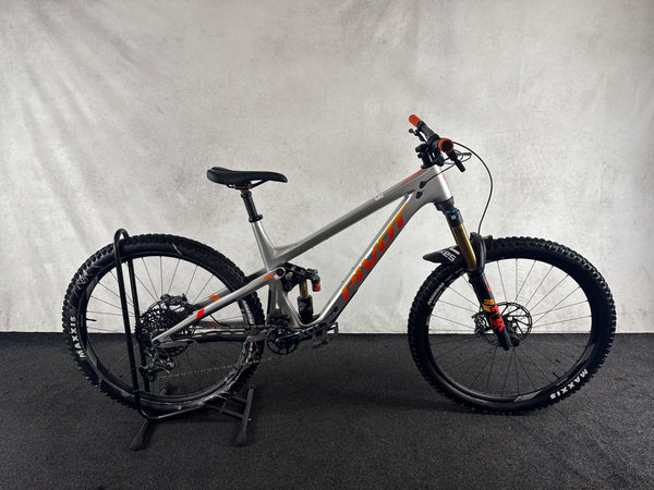 Pivot Firerbird