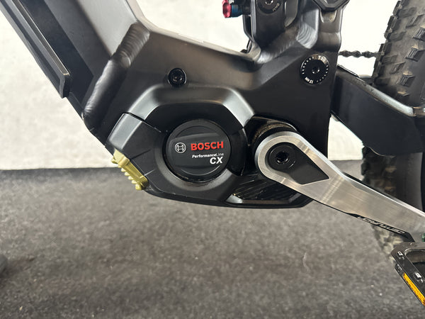 Centurion Numinis R800i