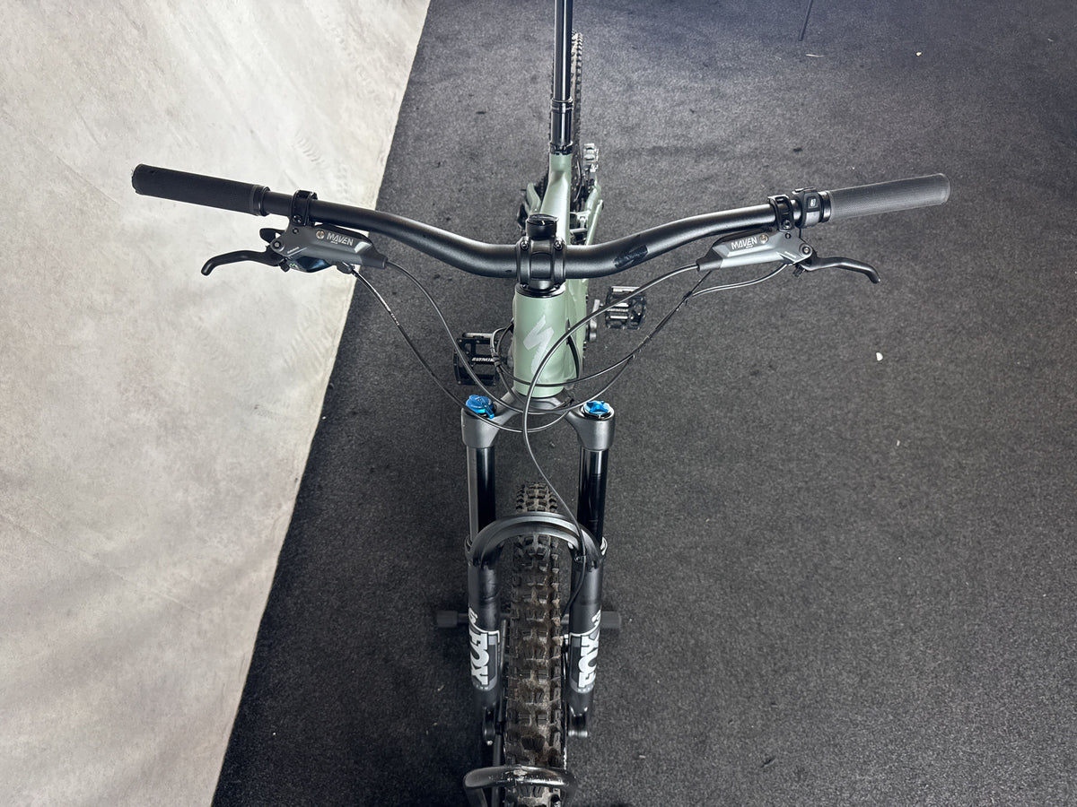 Bifoco — cockpit_von_vorne