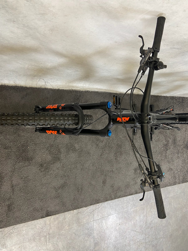 KTM MACINA KAPOHO MASTER