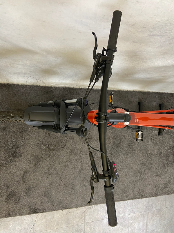 KTM Macina Team 793