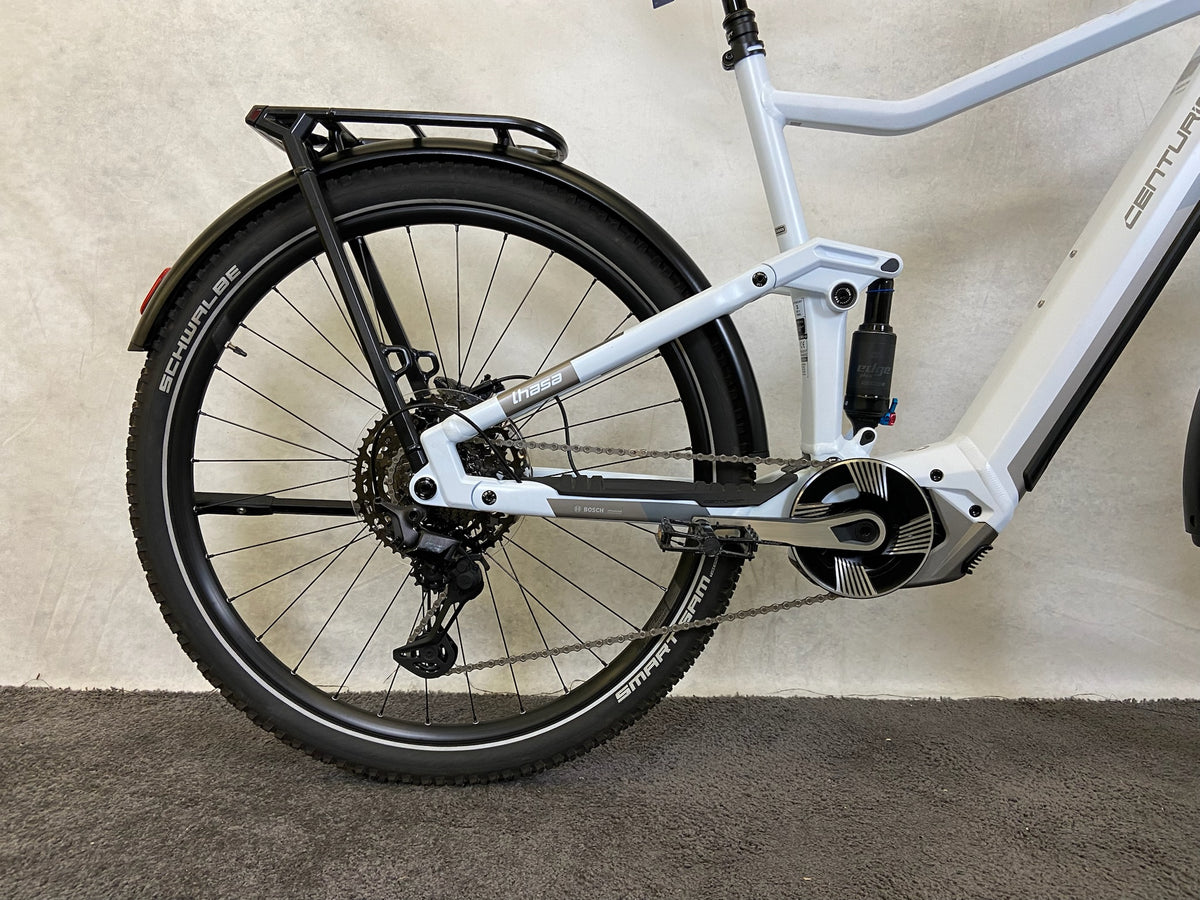 Centurion Lhasa R2700I EQ