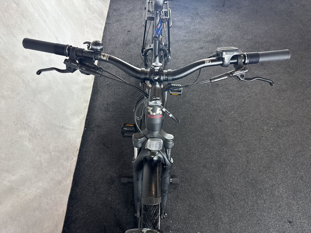 Bifoco — cockpit_von_vorne